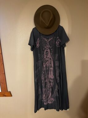 Magnolia Pearl Mary of prosperity tee dress